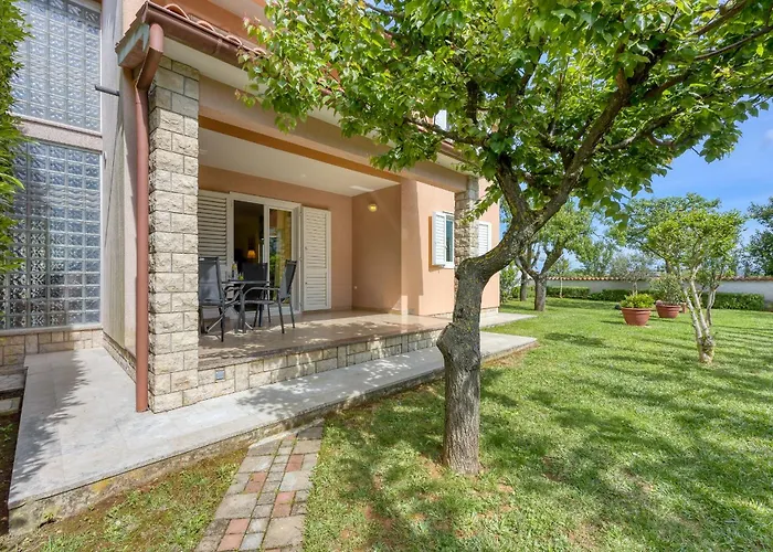 Brioni Colors Πανσιόν Πούλα