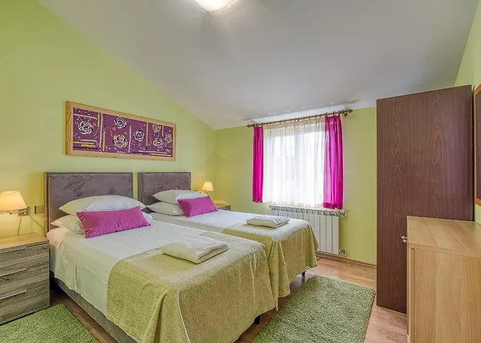 Πανσιόν Brioni Colors Πούλα